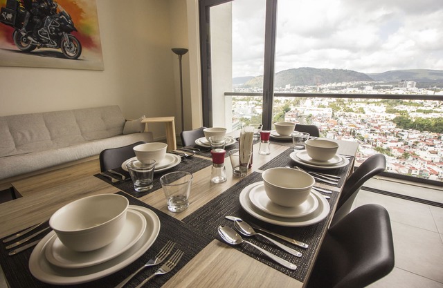 Brand New 2 bedrooms Condo