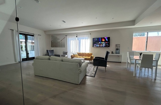 Brand New 2 br 3 full ba townhouse, sleeps 8, two car garage, gated complex