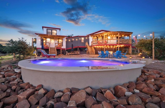 Brand New! 20 Acre Private Ranch w Spool, Firepit, Outdoor Adventures
