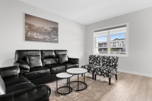 Brand New 3BR Home near Sikome Beach Bow River Golf Free WiFi and private two cars parking