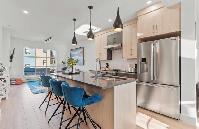 Brand New 4 Bd Chilliwack Townhouse
