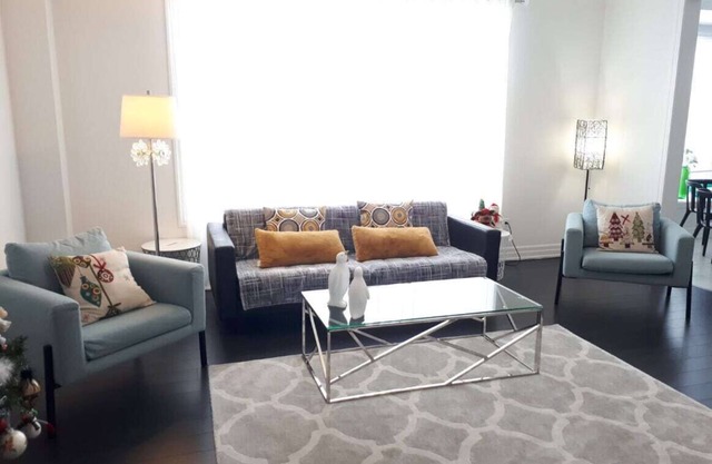BRAND NEW 4BDR HOUSE NEAR NEWMARKET