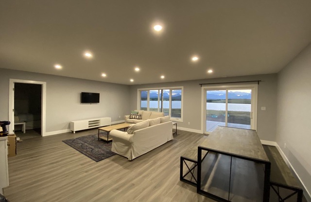 Brand new beautiful home with best view outside of Waterton Park. BOTTOM suite.