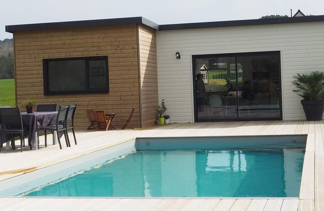 Brand neues komfortables Haus - beheizter privater Pool