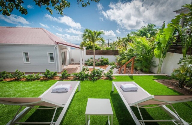 Brandneue zeitgenössische 3 Schlafzimmer Villa in Pointe Milou