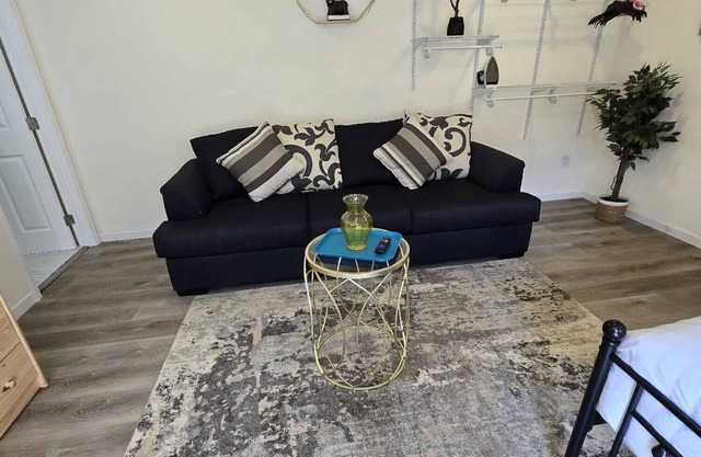 Brand New Cozy studio with AC and WiFi in amazing Spring Valley