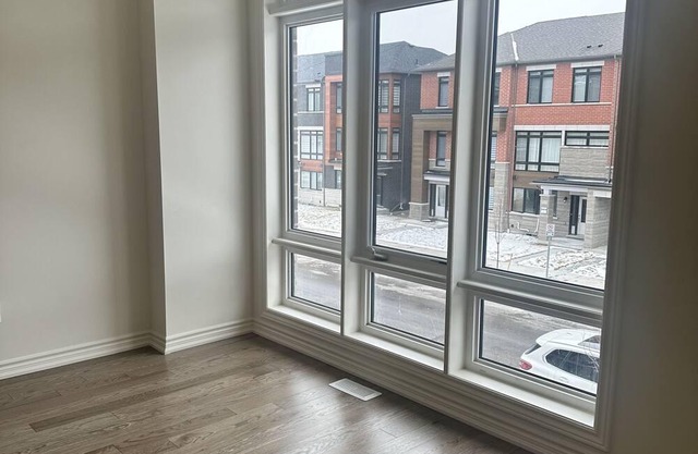 Brand new Cozy Town home 3 Beds + Den + Media room, 3 Washrooms, Living & Dining