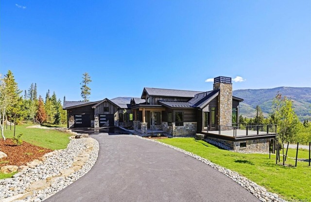Brand New Eagles Nest Home in Silverthorne