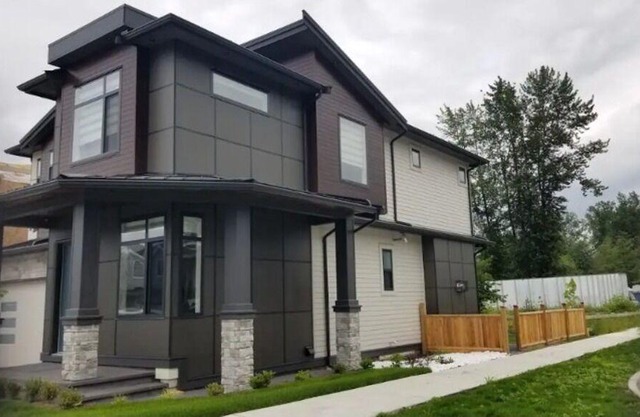 BRAND NEW Entire guest suite in Willoughby, Langley