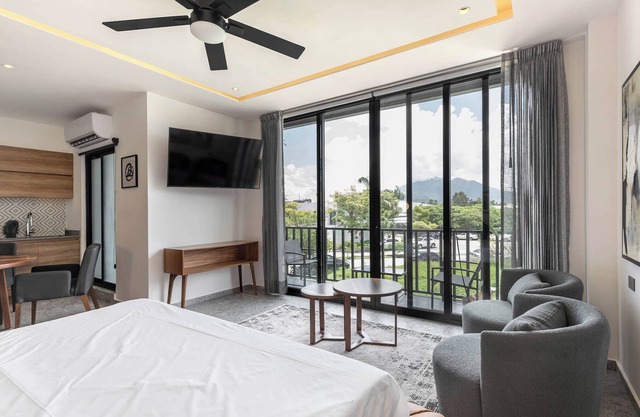 Brand new executive apartment