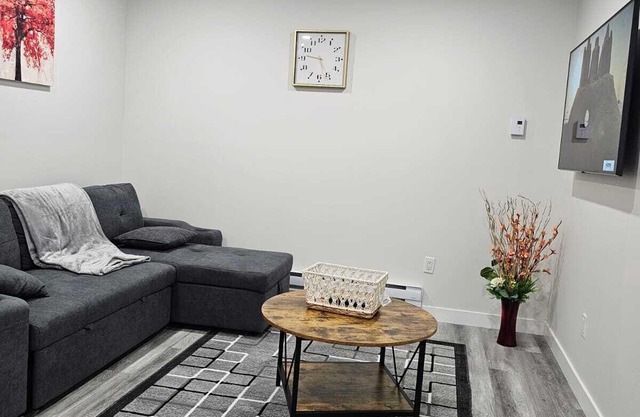 Brand new, fully furnished suite in a serene East Regina neighborhood The Towns.