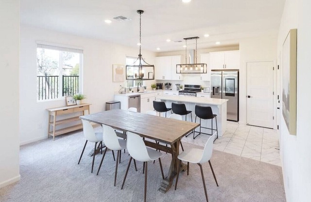 Brand New Gorgeous & luxurious 4 - bedroom house