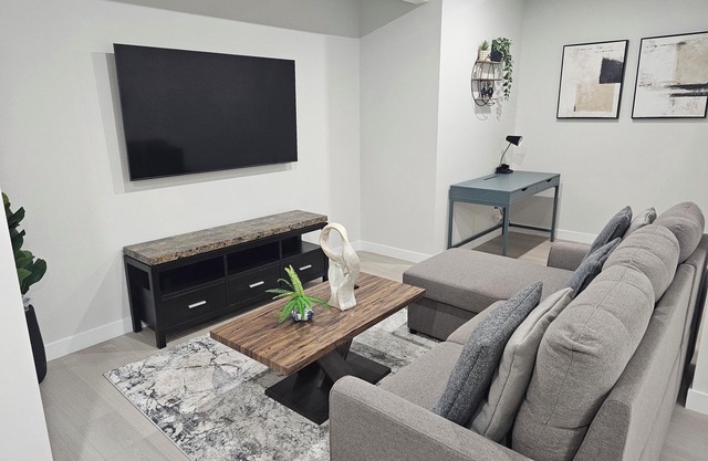 Brand-New Guest House (2 bedrooms)