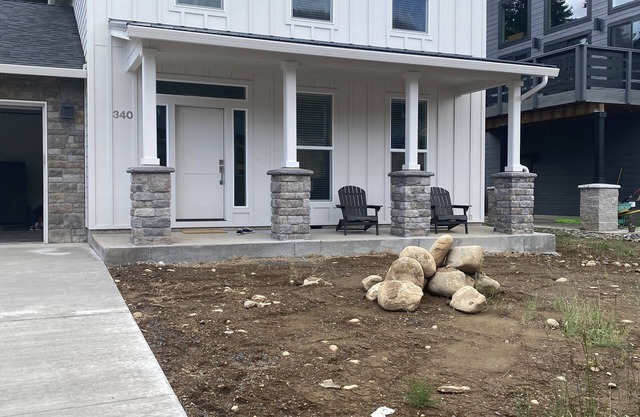 Brand new home in Detroit Oregon
