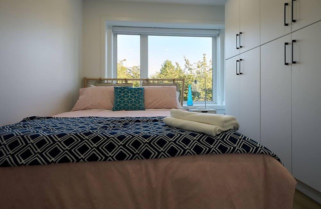 Brand New Home Near by Joyce Station/ Metrotown/DT in Vancouver/4 bedrooms