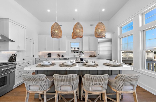BRAND NEW HOUSE with POOL and HOTTUB - one off the beach