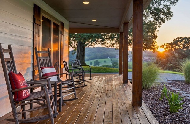 Brand New listing - Sunset Cabin