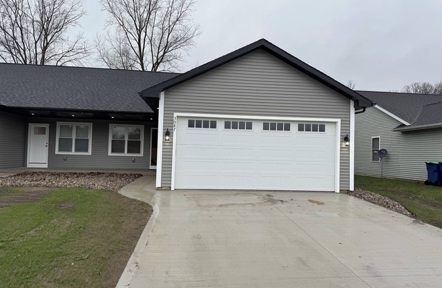 BRAND NEW Luxury 3-bedroom 2 bath apartment in Saginaw, MI