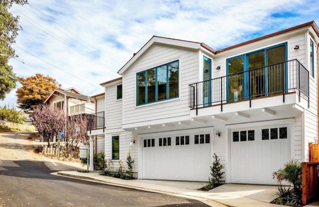 Brand New Luxury Home - Steps from Capitola Beach!