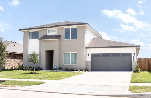 Brand New Luxury Smarthome 15 min from downtown Houston