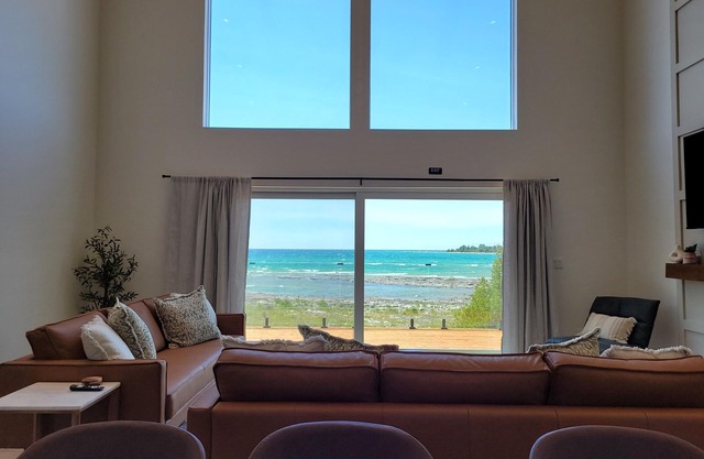 Brand new modern cottage build In Tobermory near Singing Sands