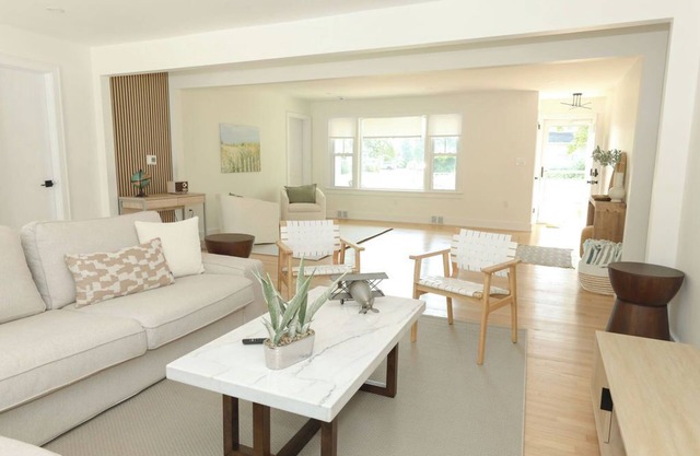 BRAND NEW- Modern/ Renovated Beach House minutes from best beach in Long Branch!