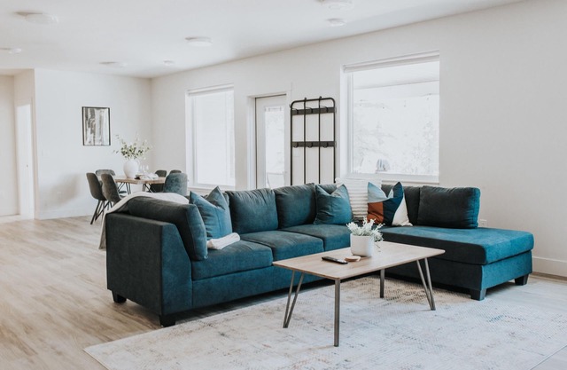 Brand New Retreat Near Silverstar Mtn Resort