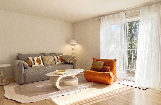 Brand New Spacious and Super Convenient House Heart of Seattle
