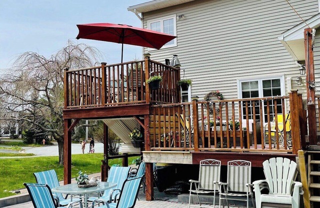 Brand-New & Tranquil Retreat: Backyard ~ Parking!