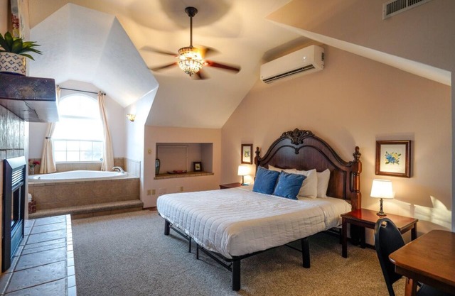 Branson Shepherd's Fiddle Suite - Your Perfect Ozark Escape