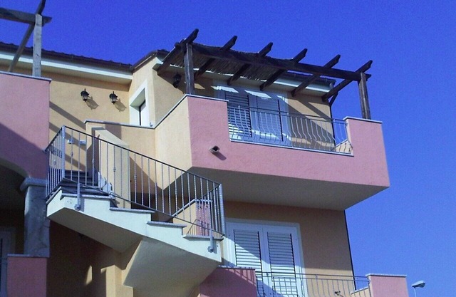 Schöne neue Nichtraucher-Ferienwohnung mit super Meerblick in Nord-Sardinien
