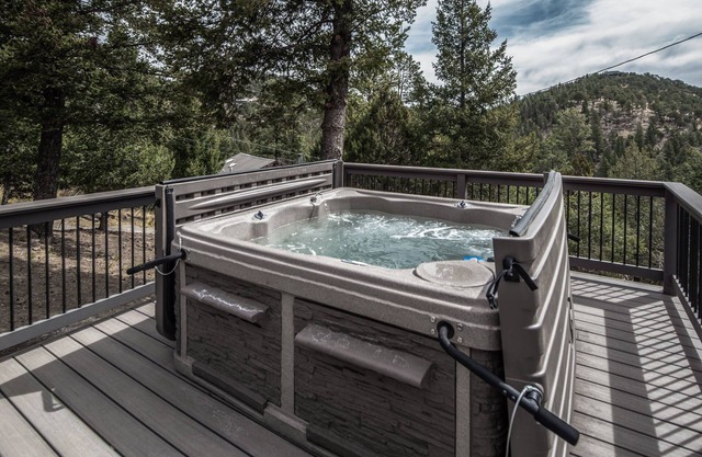 Breakaway Cabin