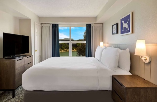 Breath of Fresh Air! Free Breakfast, Near San Francisco International Airport