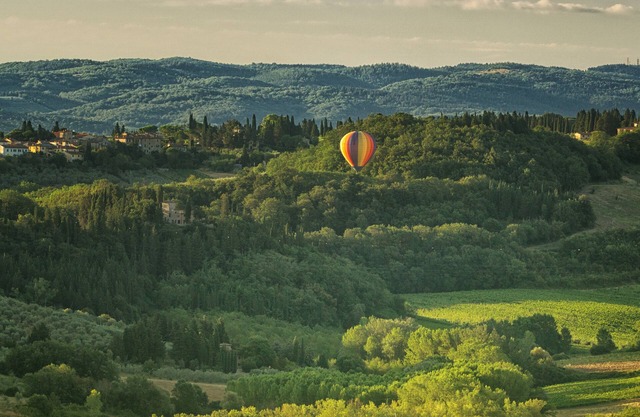 Villa mit atemberaubendem Blick über die Chianti-Hügel und den großen Garten