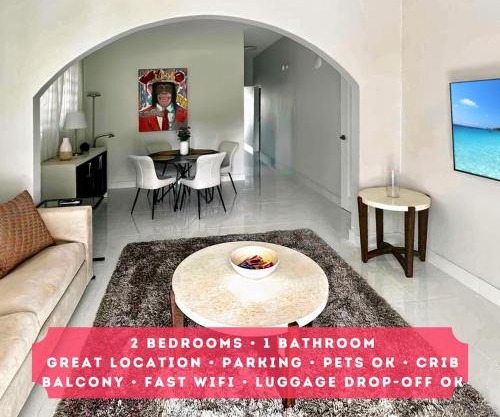 Breathtaking 2-Bedroom Beachside Apartment