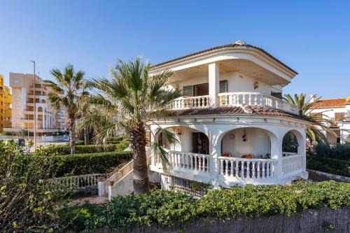 Breathtaking Beachfront Villa in Xeraco