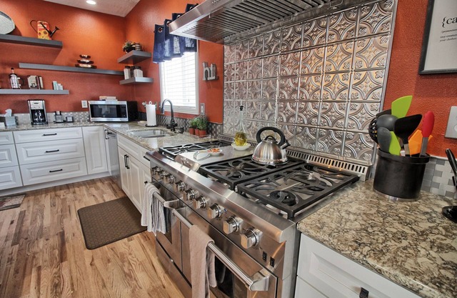 Breathtaking features near the heart of downtown Eagle Idaho!