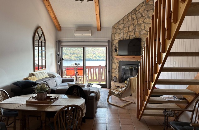 Breathtaking lake and mountain view 2 bdrm condo