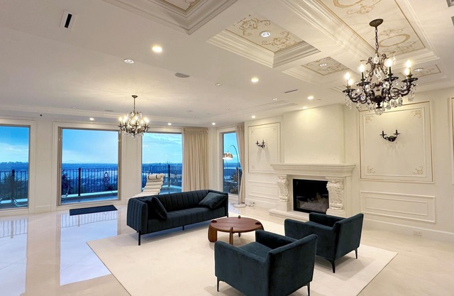 Breathtaking Ocean Views Palace with Hot Tub & Pool