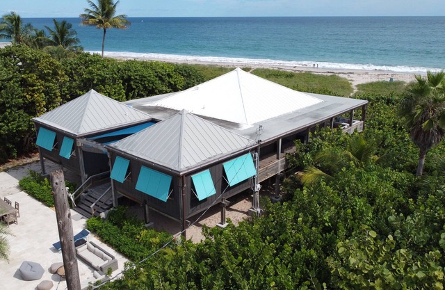 ATEMBERAUBENDER STRAND UND MEERBLICK - SHANGRI-LA - Private OceanFront Resort