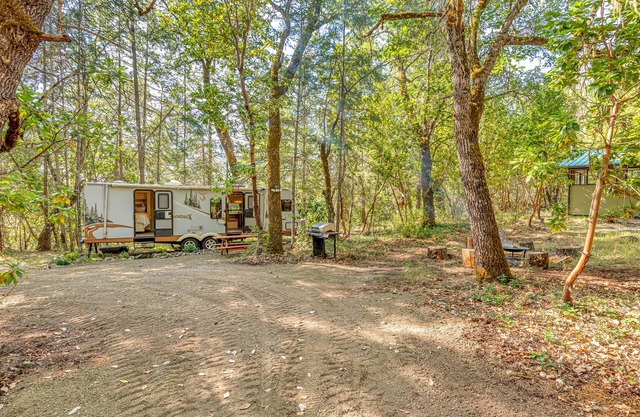 Breathtaking River Retreat RV Campground - Gym, Game Room, Sauna