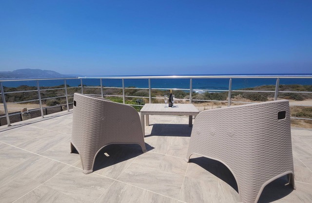 Breathtaking sea views,, and total relaxation – just steps from the sea.