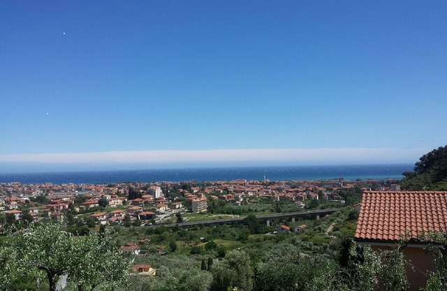 Atemberaubende Aussicht auf den Golf von Dianese Cod. DIGIT 008027-LT-0190