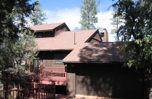 Atemberaubende Aussicht auf Mogollon Rim von Large Mountain Home