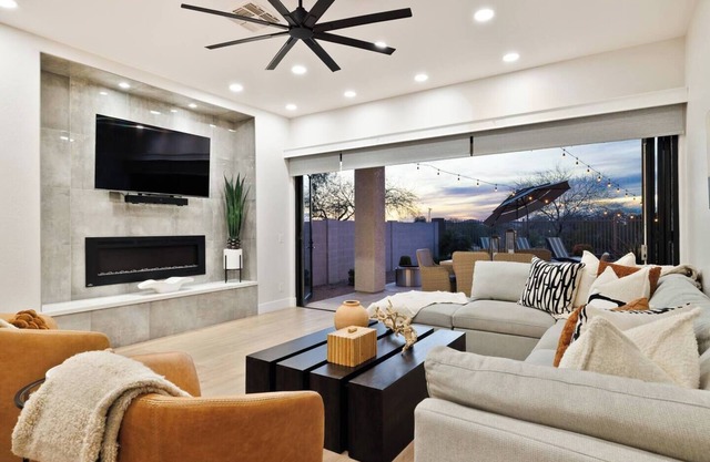 Breathtaking Wildfire Golf Views | Pool