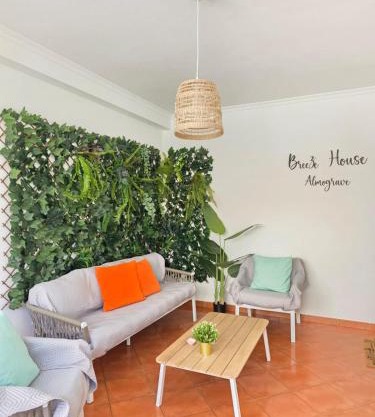 Breeze House Almograve - Rooms