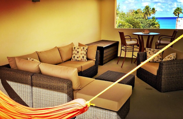 Brenda's Sun-Kissed Ocean View Dachterrasse am Strand Penthouse Condo 2.250 sq ft