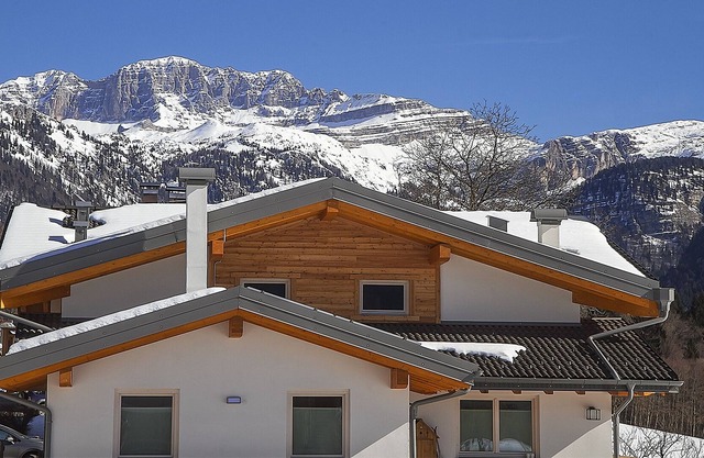 Brenta Dolomiten Haus - schönes Haus am Fuße der Brenta Dolomiten