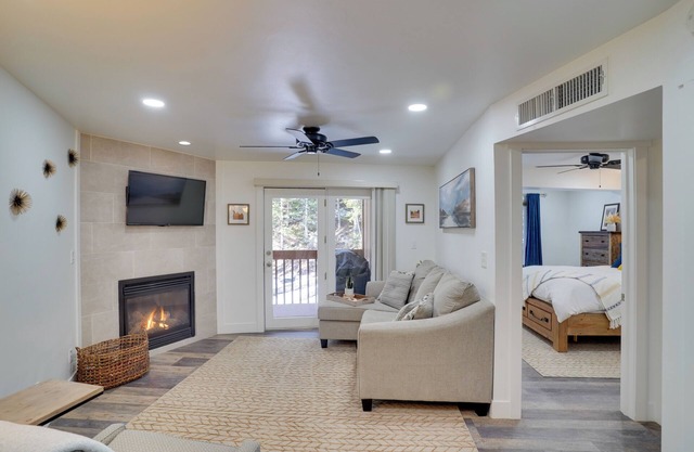 Brian Head Condo w/ Balcony, Grill & Mountain View
