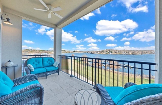 Bridgewater Pointe